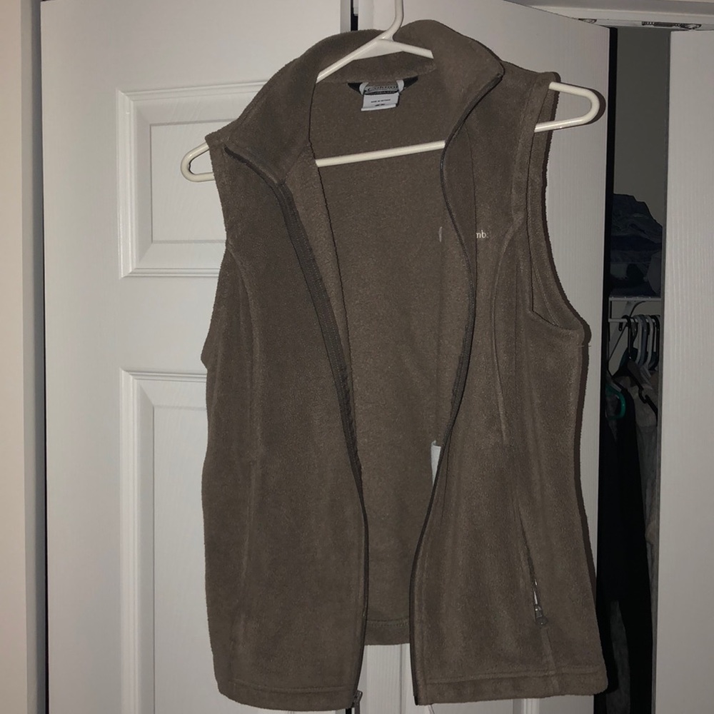 Tan Columbia Vest